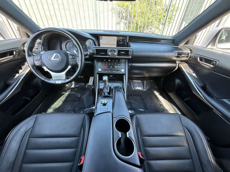 2019 Lexus IS 350 AWD photo 14