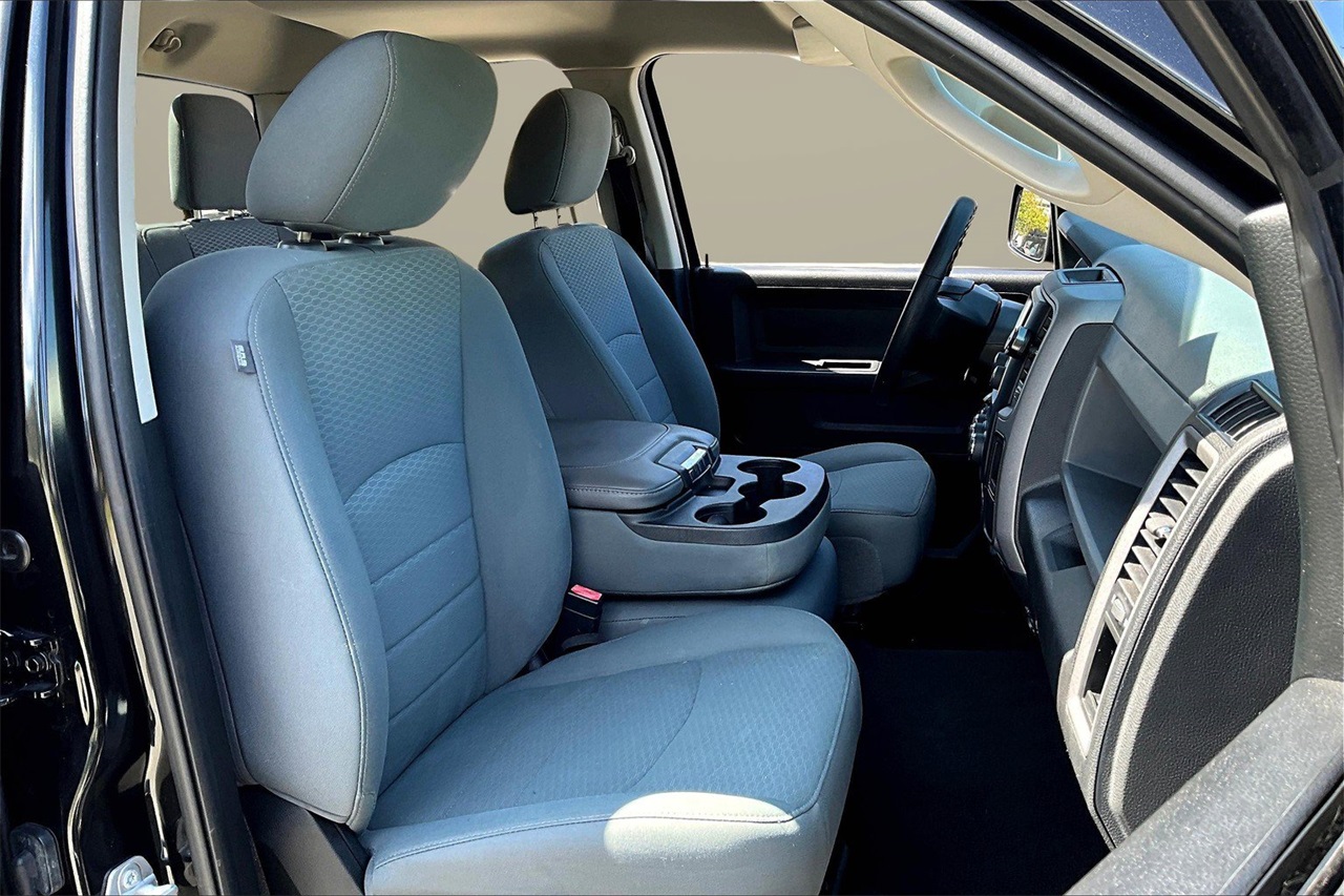 2017 Ram 1500 Express photo 18