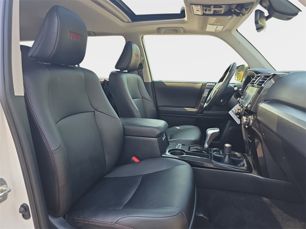 2023 Toyota 4Runner TRD Off-Road Premium photo 10