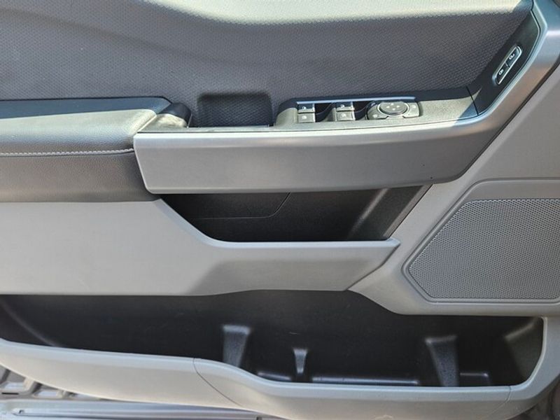 2023 Ford F-150 XLT photo 27