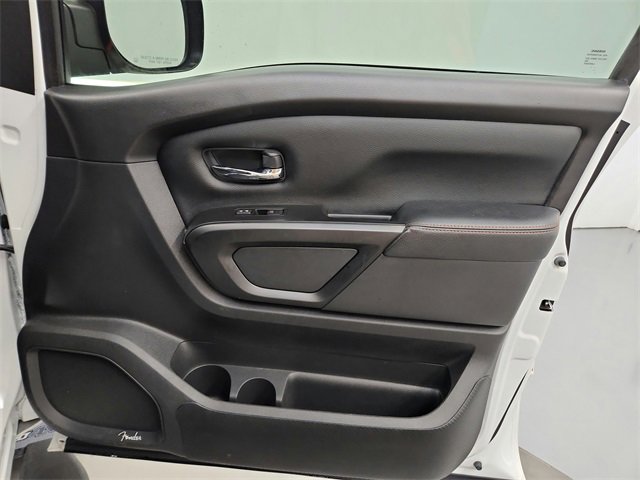 2023 Nissan Titan PRO-4X photo 28