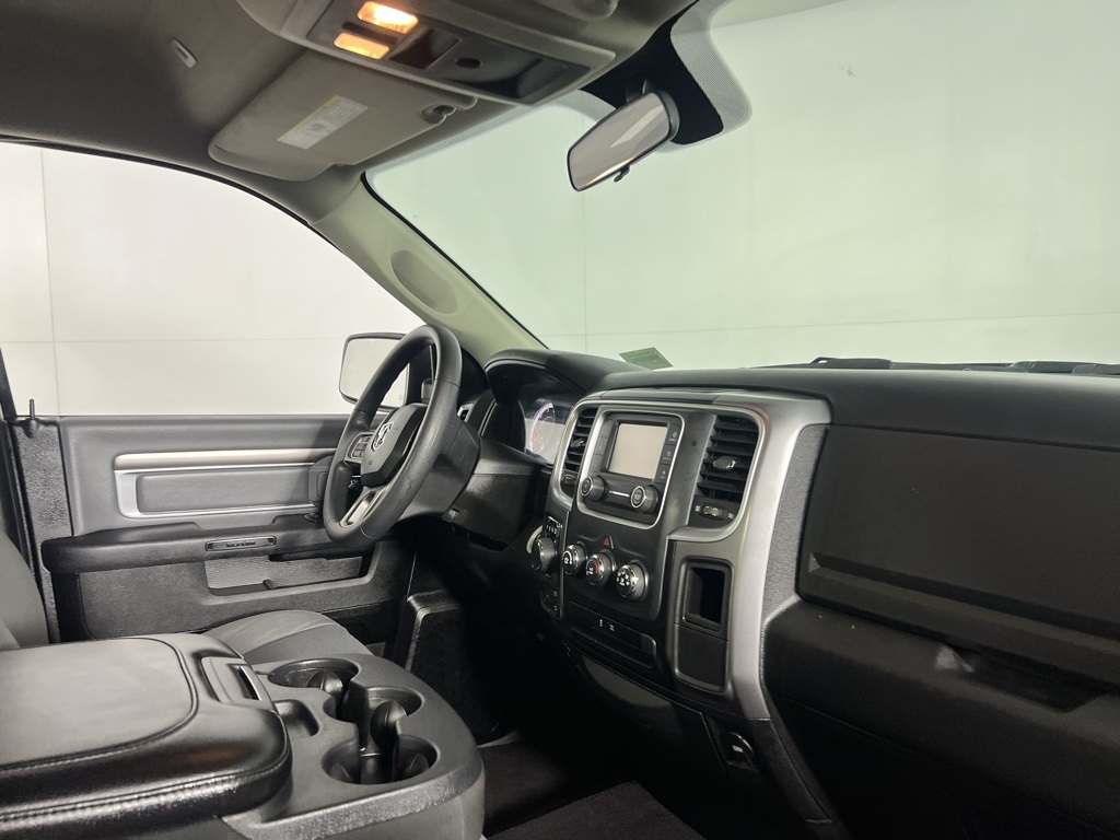 2024 Ram 1500 Classic SLT photo 26