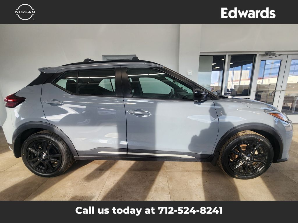 2022 Nissan Kicks