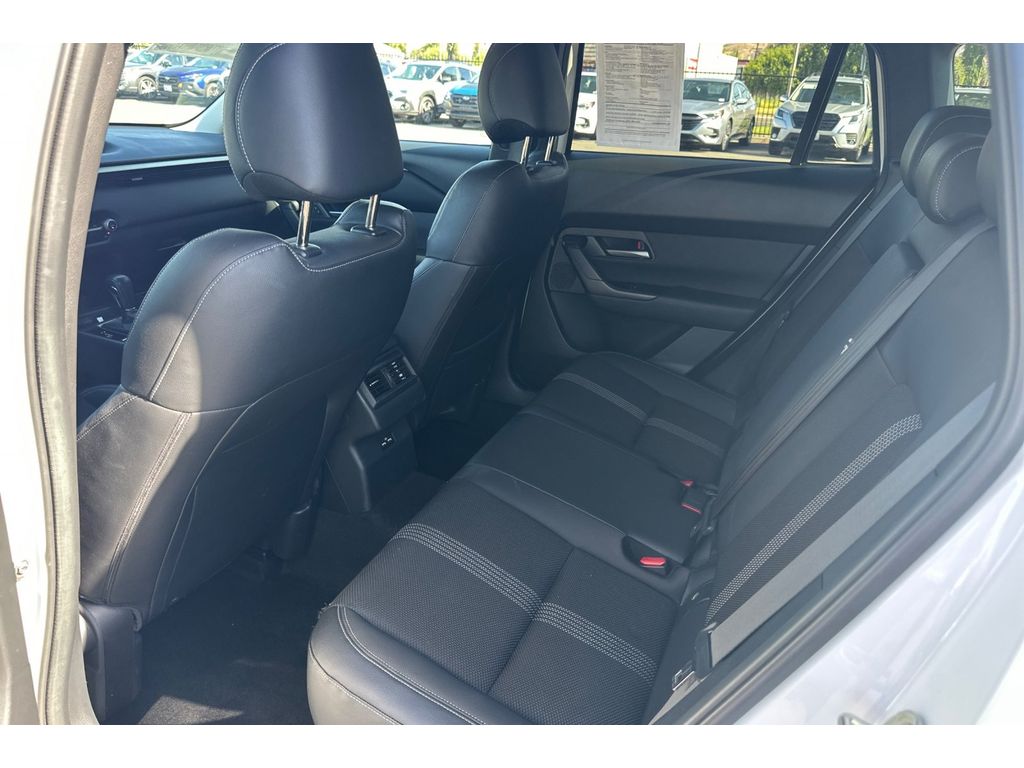2023 Mazda CX-50 2.5 Select photo 13