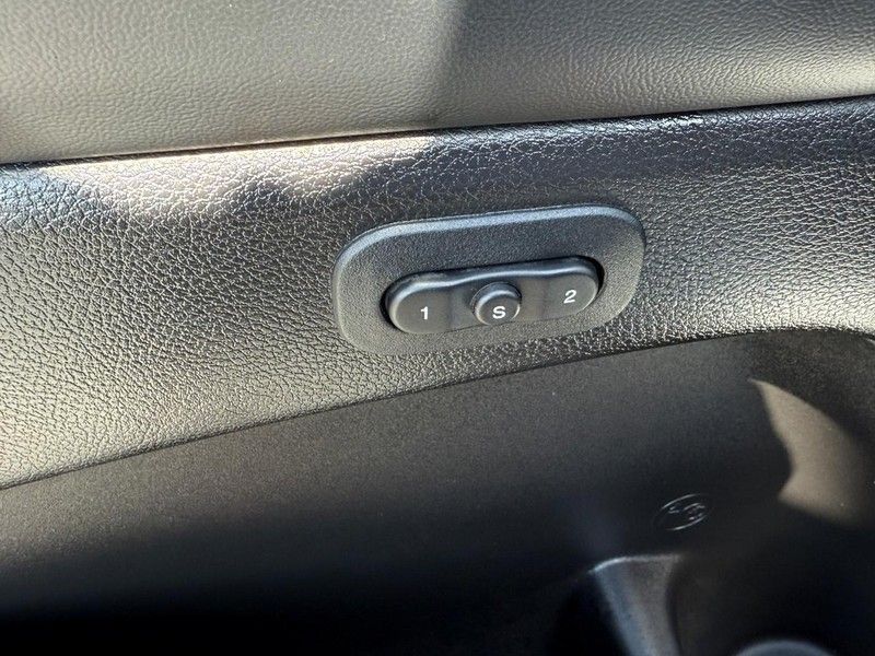 2021 Jeep Grand Cherokee Anniversary Edition photo 15