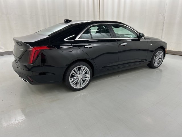2025 Cadillac CT4 Premium Luxury photo 4