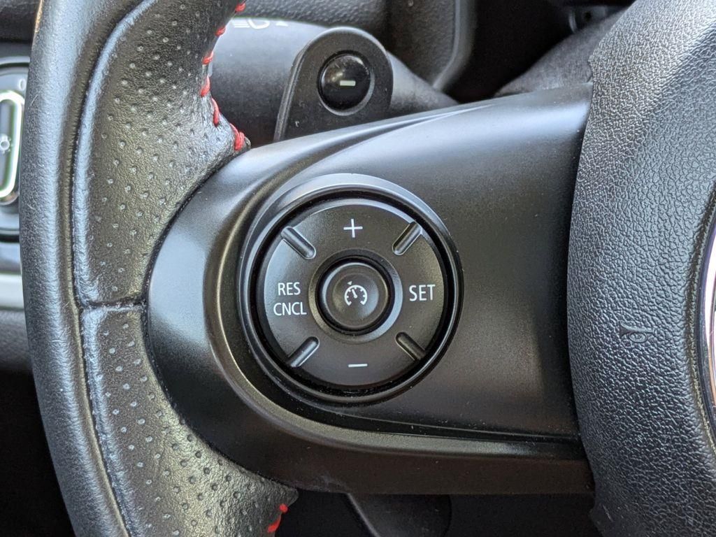 2020 Mini Cooper S ALL4 photo 23