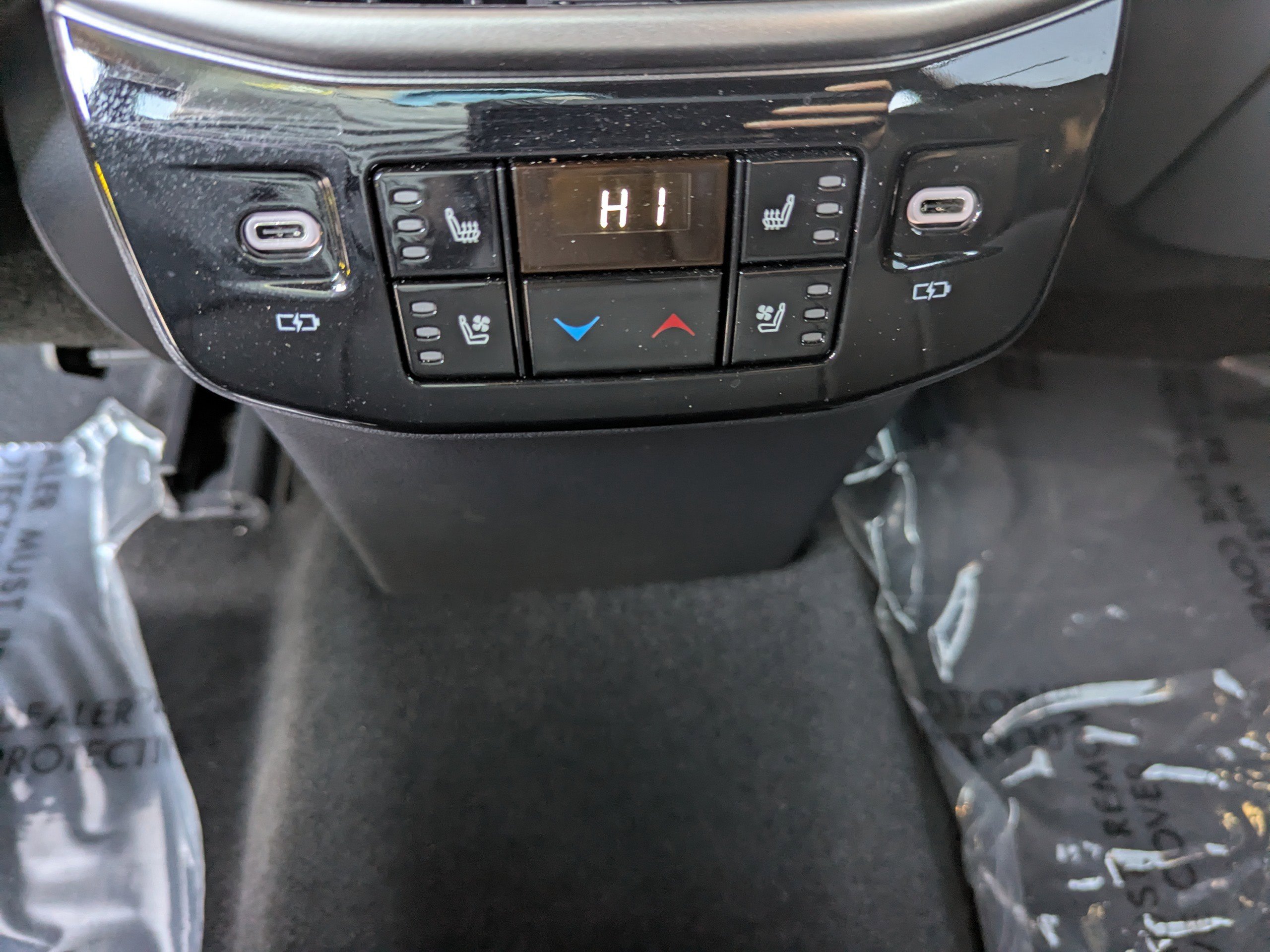 2024 Lexus RX 350 Luxury photo 9