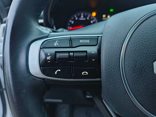 2022 Kia K5 GT-Line photo 4