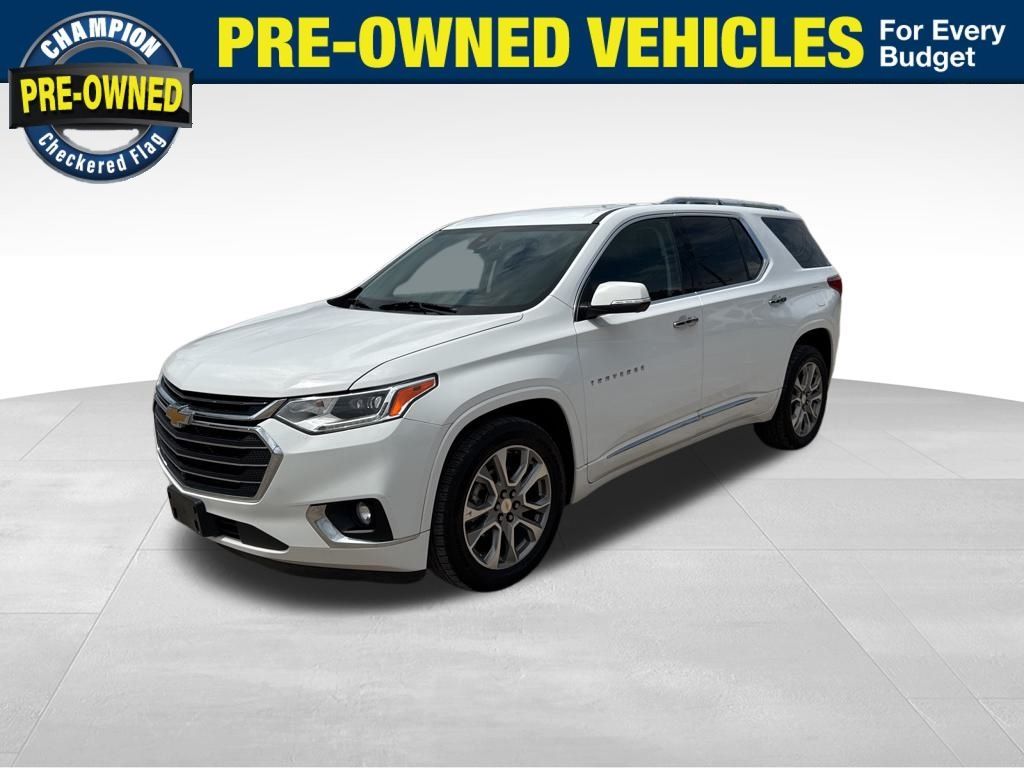 2021 Chevrolet Traverse Premier's photo