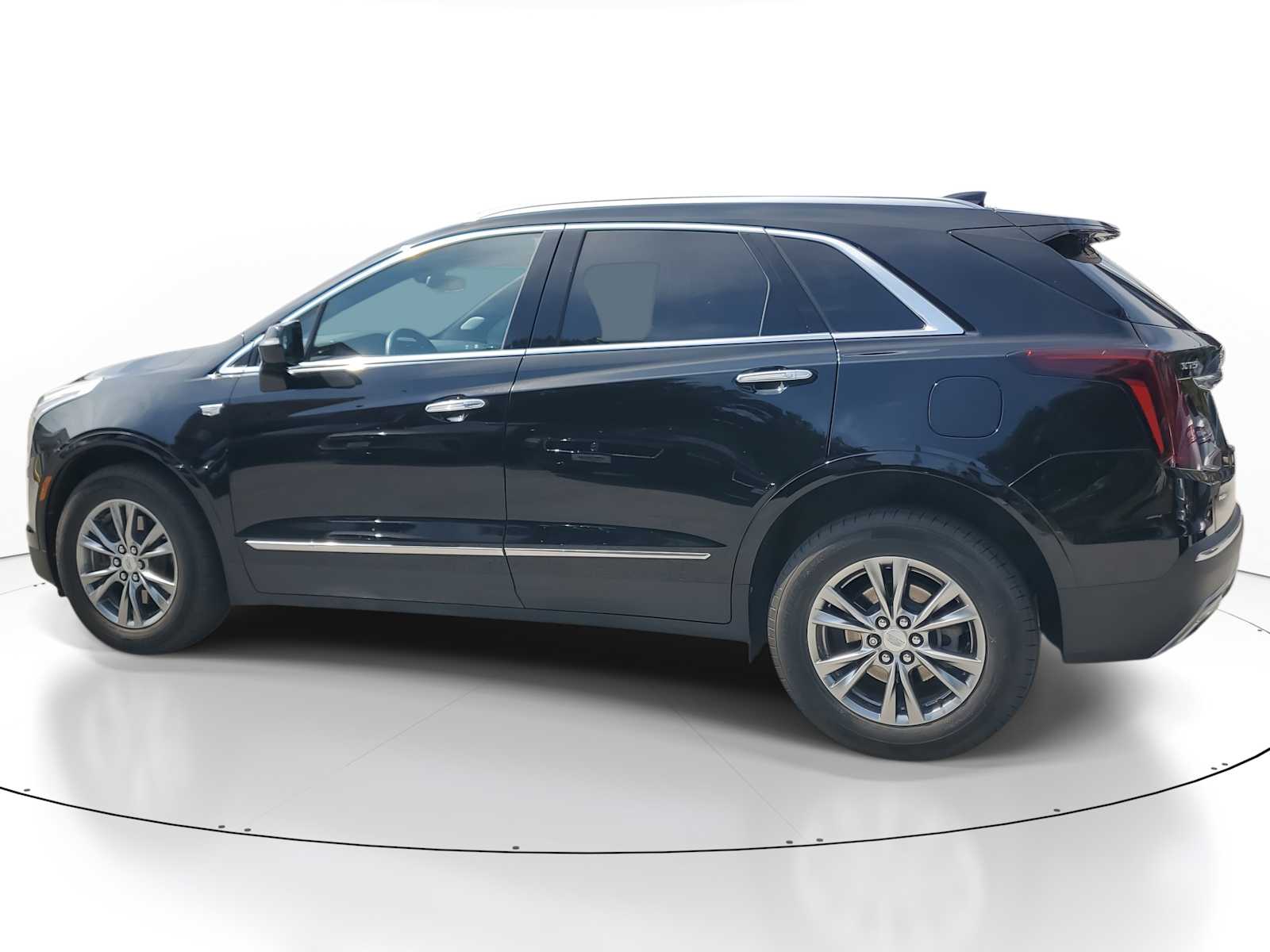 2024 Cadillac XT5 Premium Luxury photo 3