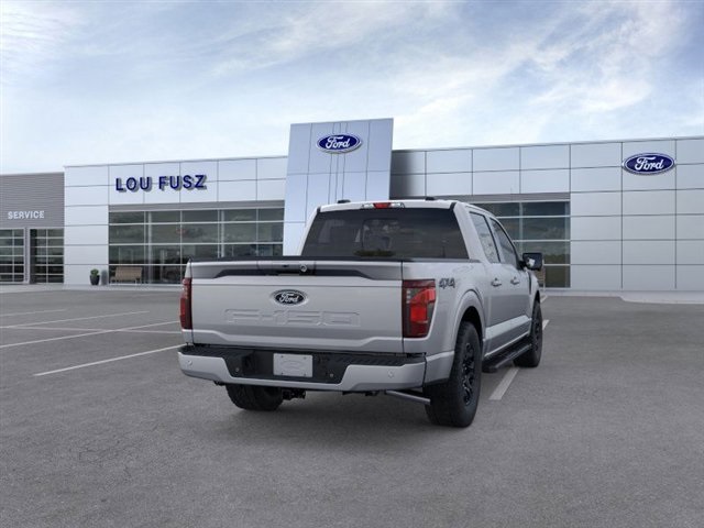 2025 Ford F-150 XLT photo 4