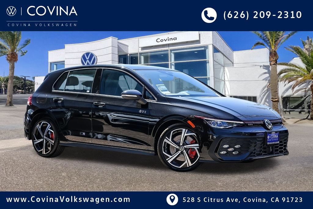2025 Volkswagen Golf GTI SE's photo