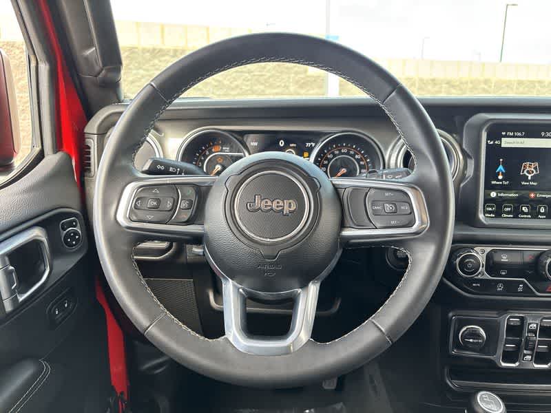 2023 Jeep Wrangler Sahara photo 18