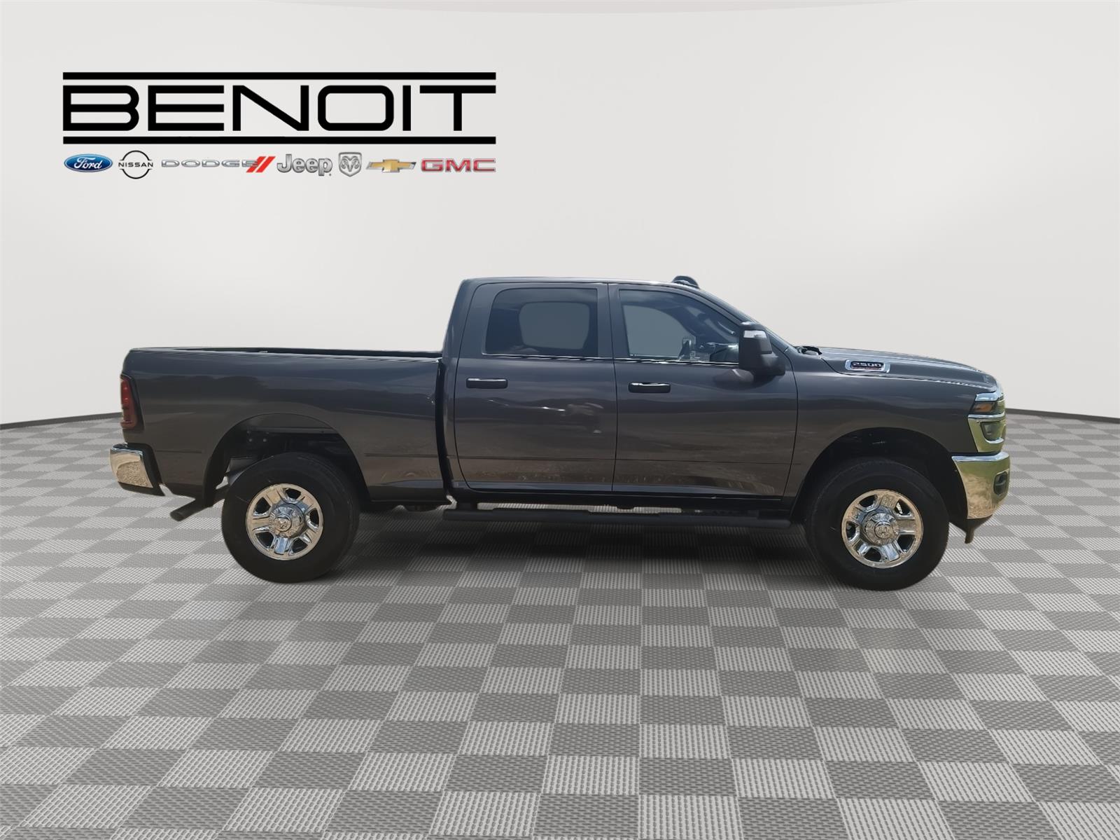 2026 Ram 2500 Tradesman photo 4