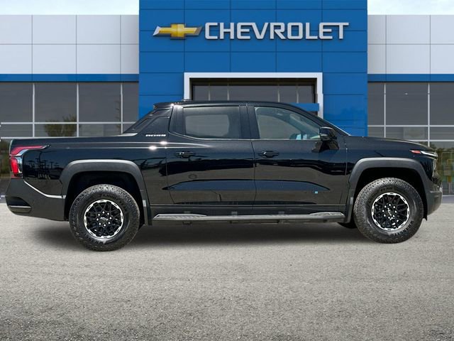 2026 Chevrolet Silverado EV Trail Boss photo 3