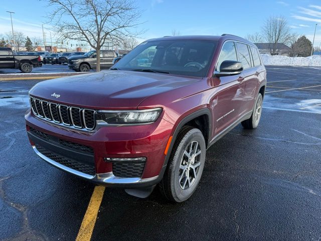 2025 Jeep Grand Cherokee L Limited's photo