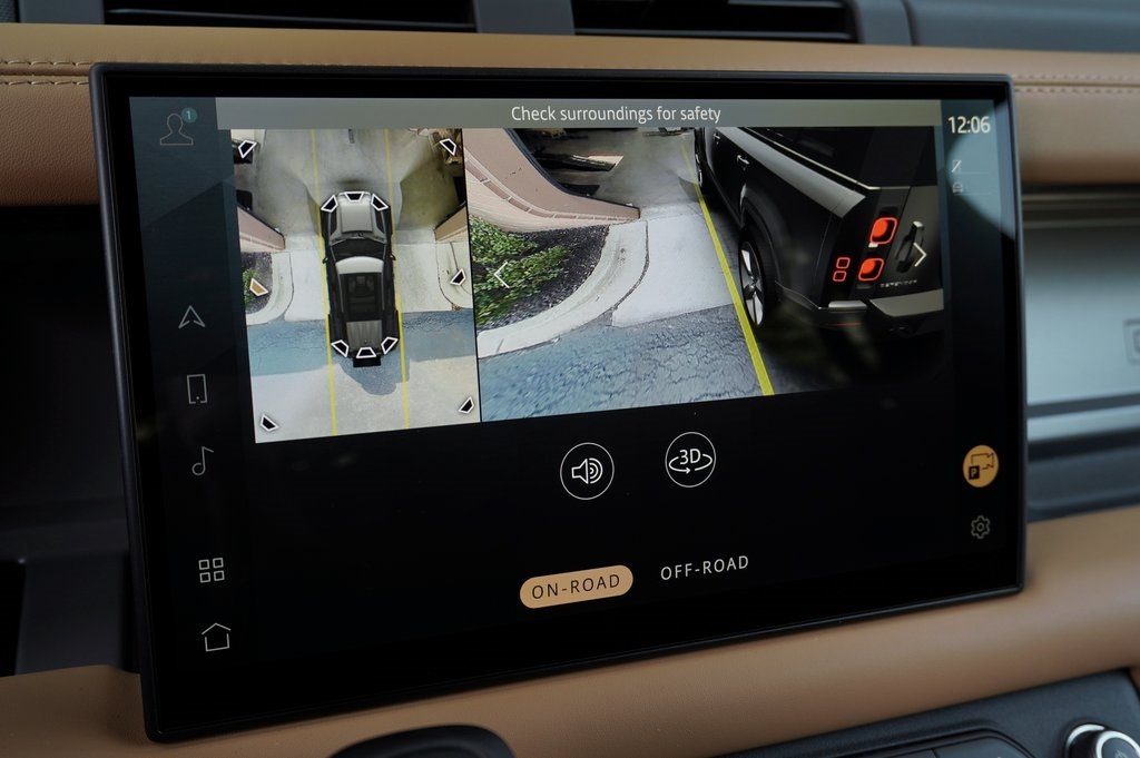 2025 LAND ROVER DEFENDER - Image 26