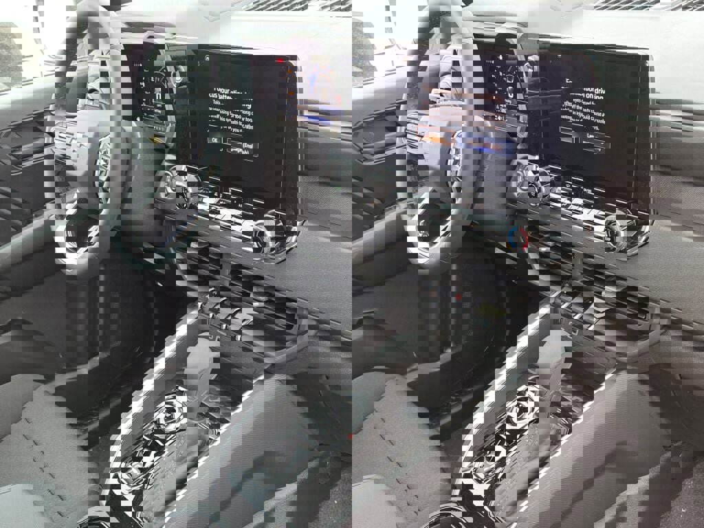 2025 Chevrolet Colorado LT photo 4