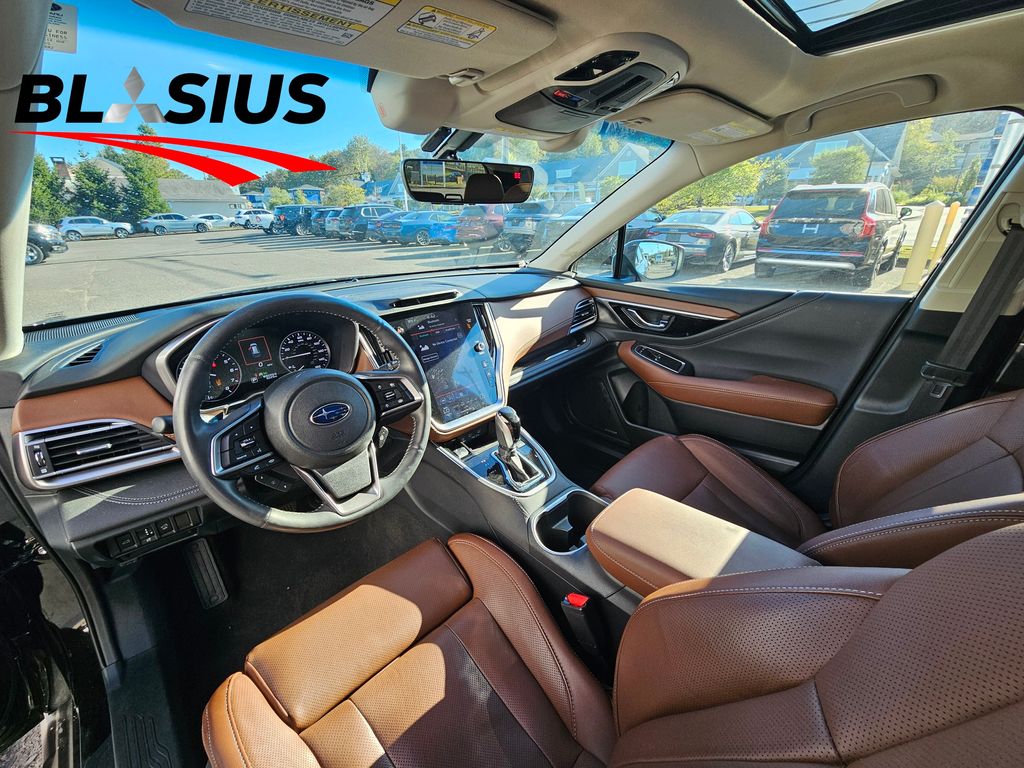 2022 Subaru Outback Touring XT photo 8