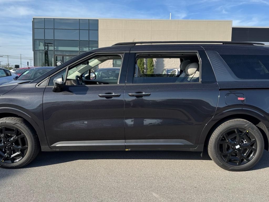 2025 Kia Carnival SX Prestige photo 25