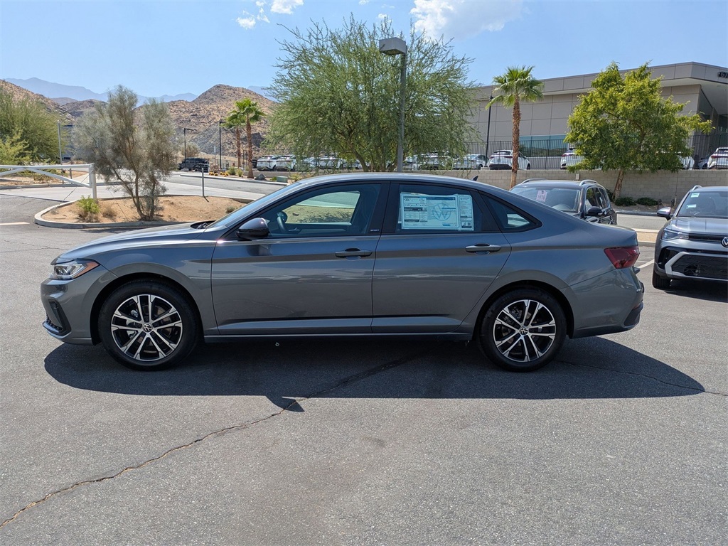 2025 Volkswagen Jetta 1.5T Sport photo 4