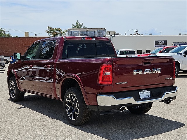 2025 Ram 1500 Laramie photo 3