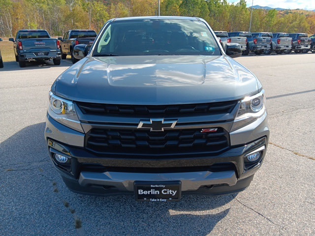 2022 Chevrolet Colorado Z71 photo 2