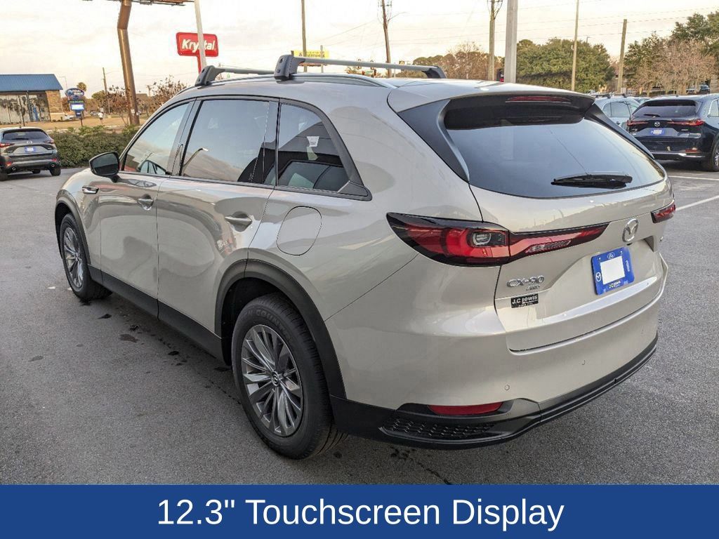 2025 Mazda CX-90 Plug-in Hybrid Preferred photo 5