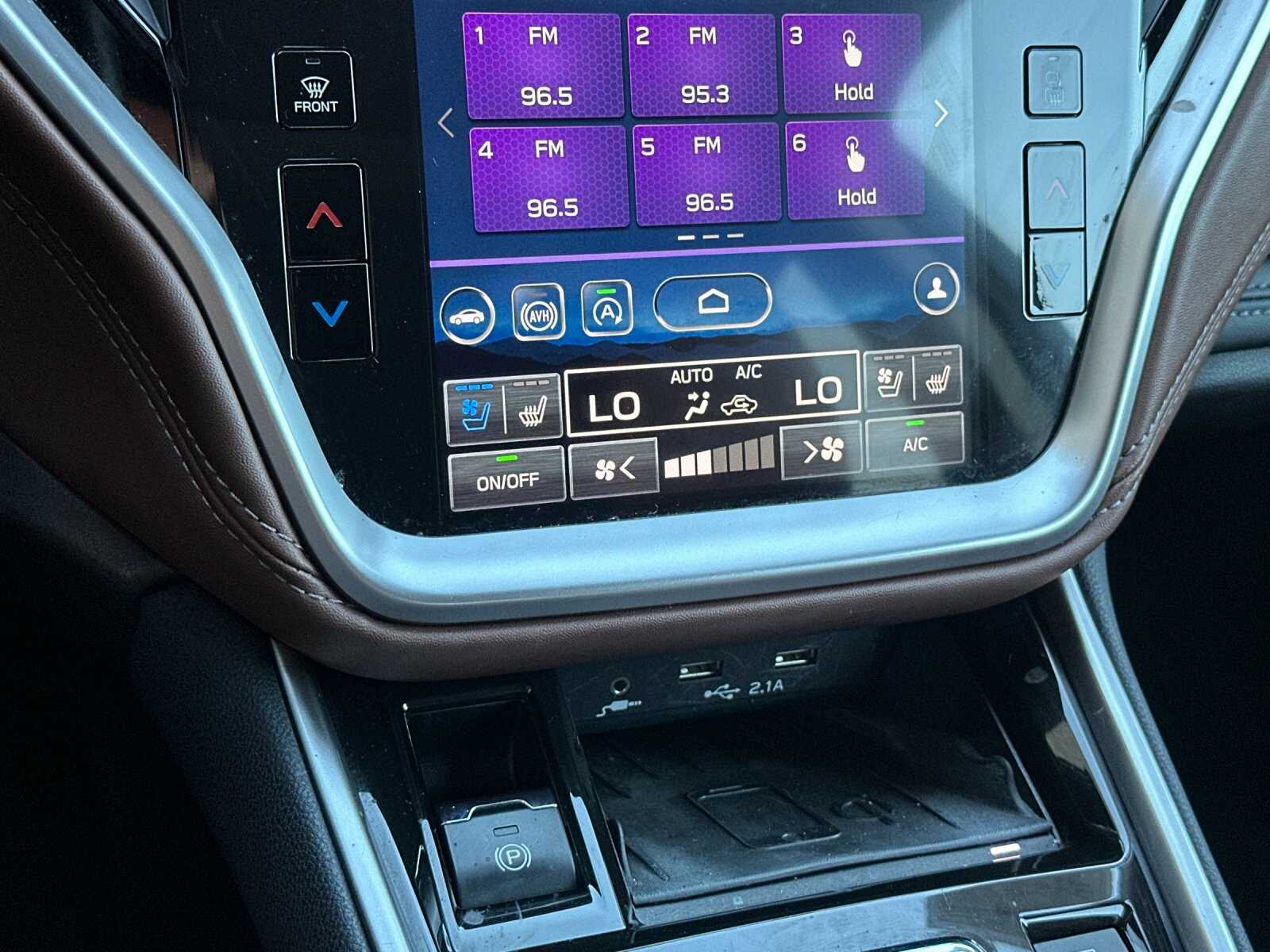 2020 Subaru Outback Touring photo 24