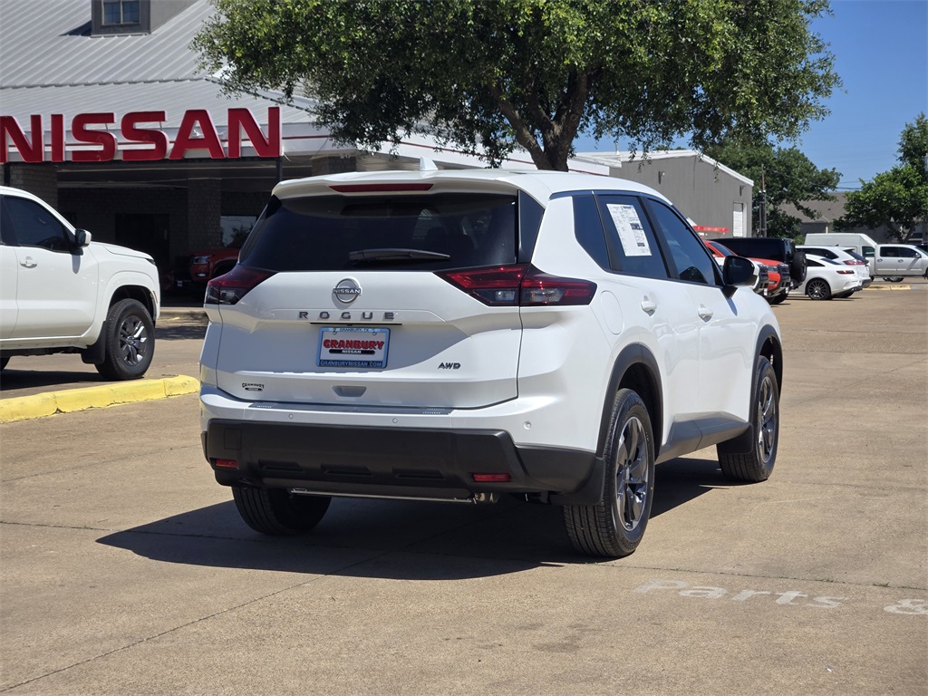 2025 Nissan Rogue SV photo 4