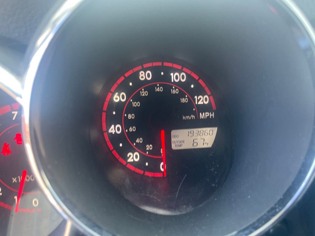 Used 2006 Pontiac Vibe Base with VIN 5Y2SL65836Z432779 for sale in Mesa, AZ