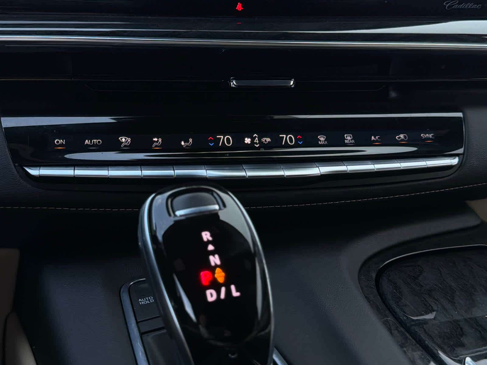 2021 Cadillac Escalade Premium Luxury photo 22