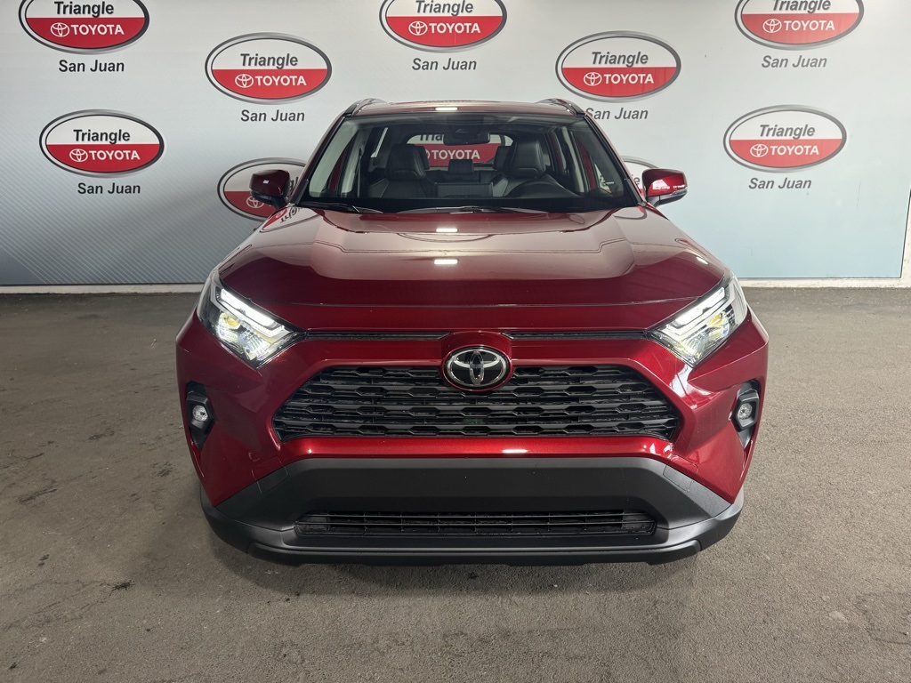 2025 Toyota RAV4 XLE Premium photo 2