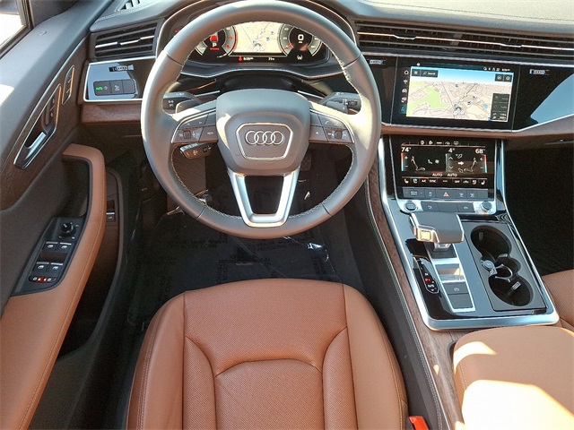 2024 Audi Q8 55 Premium Plus photo 20