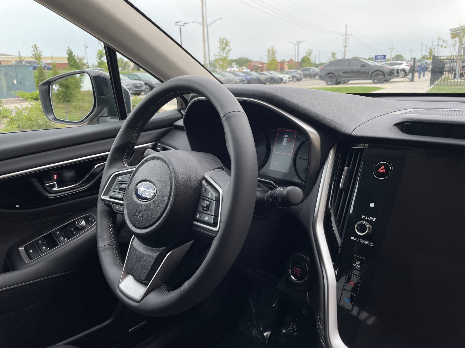 2025 Subaru Outback Touring photo 26