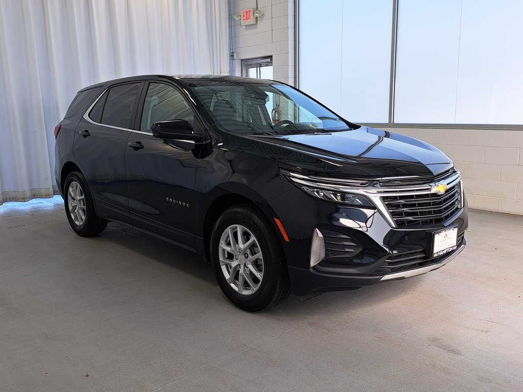 2024 Chevrolet Equinox LT photo 4