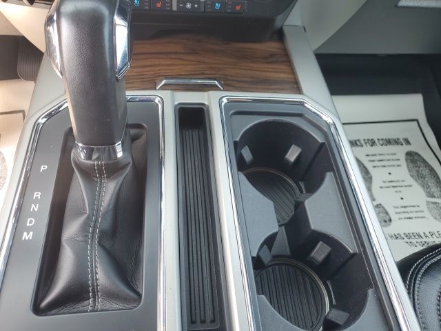 2020 Ford F-150 Lariat photo 24