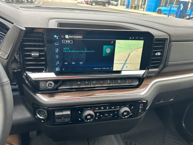 2025 Chevrolet Silverado 1500 RST photo 16