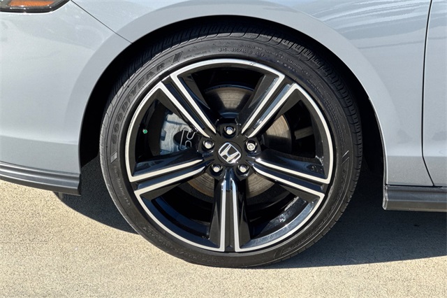 2023 Honda Accord Hybrid Sport photo 35