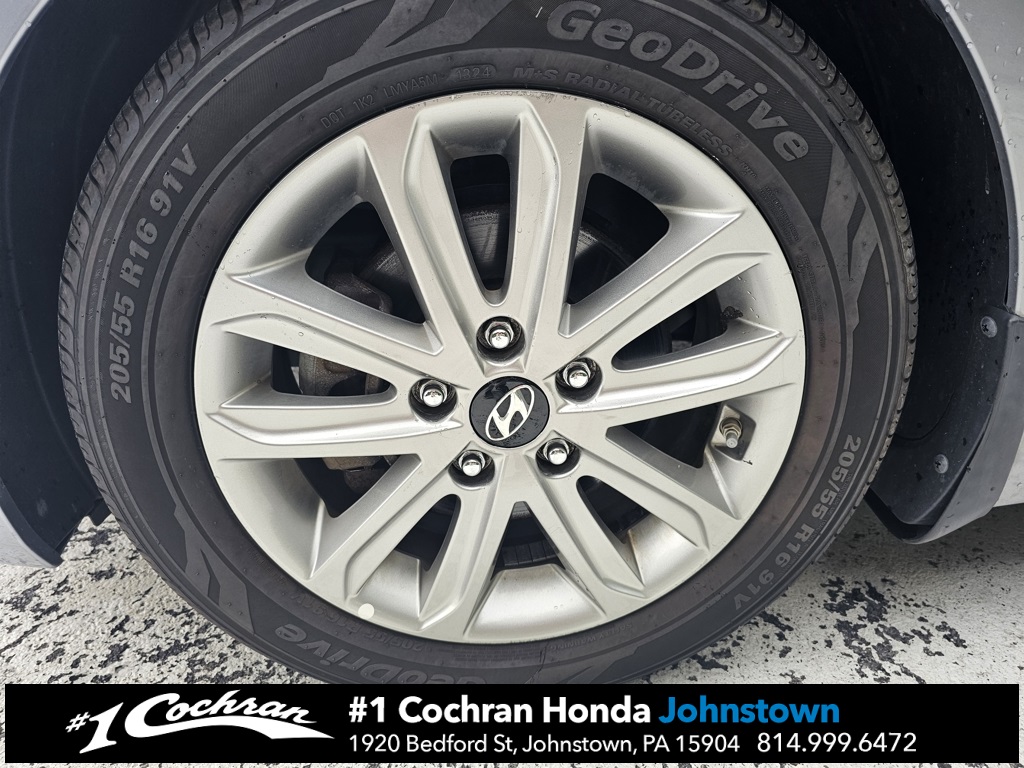 2016 Hyundai Elantra SE photo 9