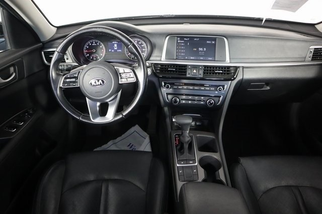 2020 Kia Optima SE photo 6