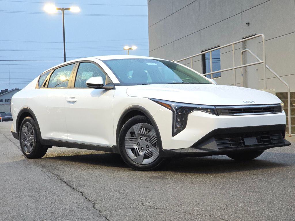 2025 Kia K4