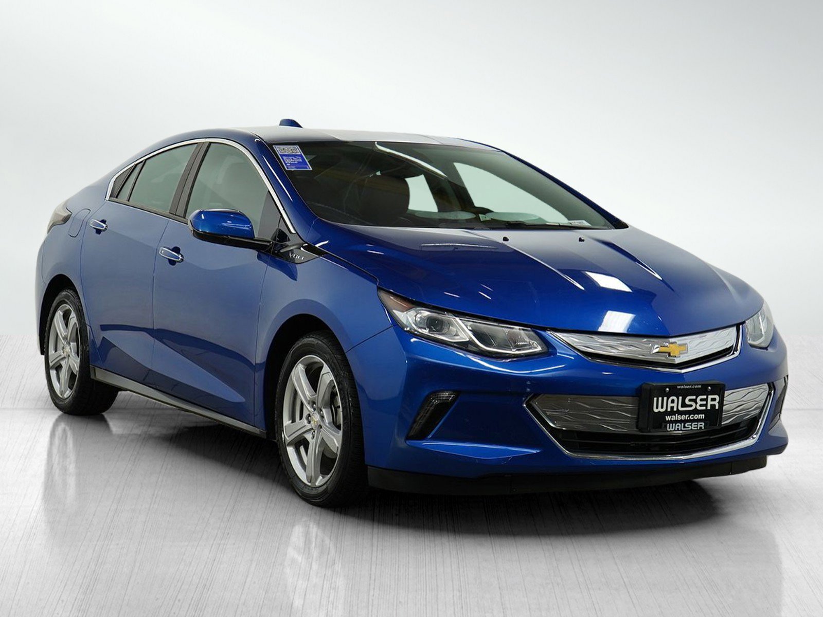 2017 Chevrolet Volt LT photo 7