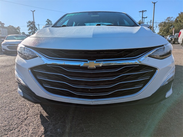 2024 Chevrolet Malibu LS photo 2