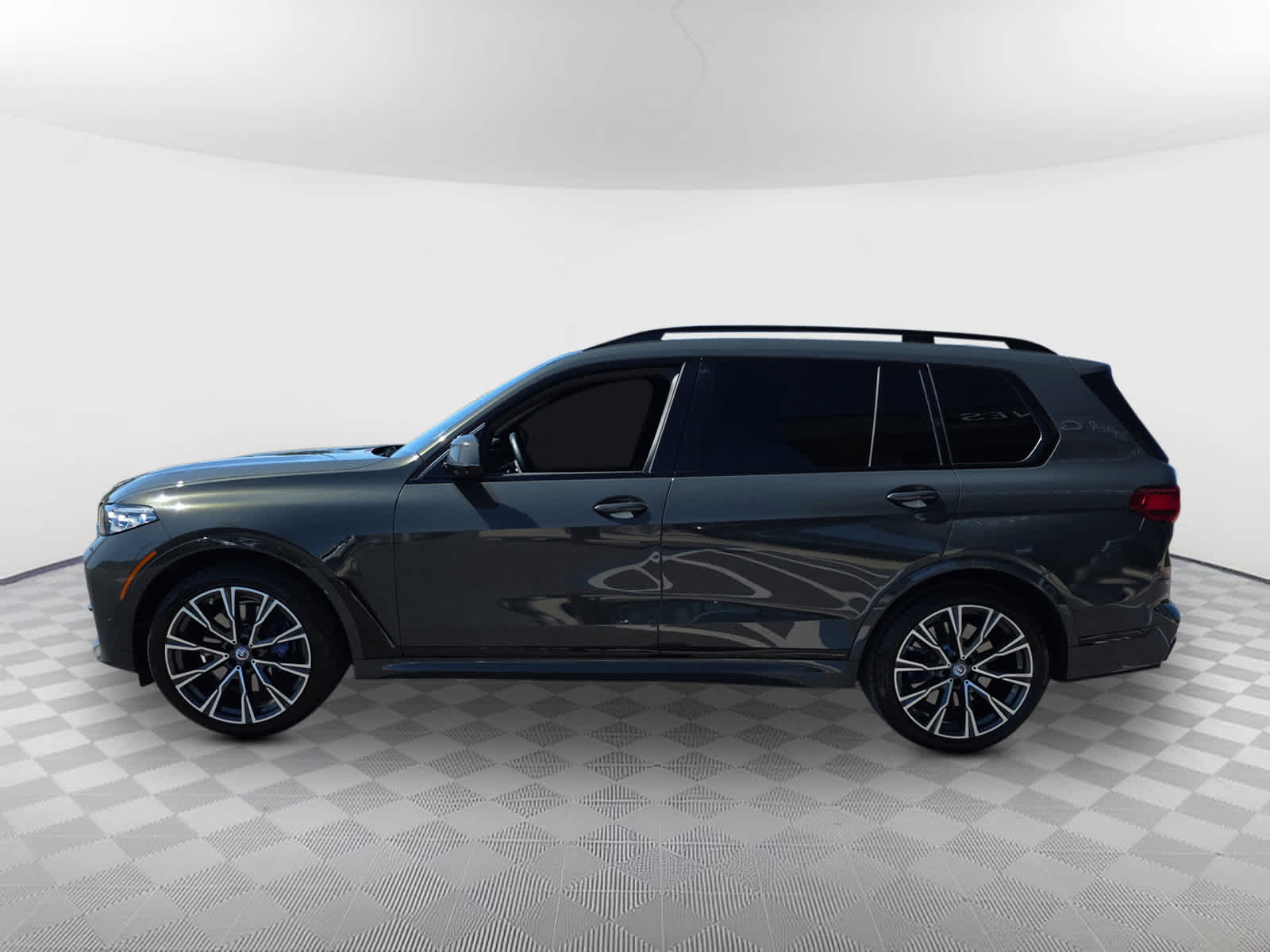 2022 Bmw X7 M50i photo 3