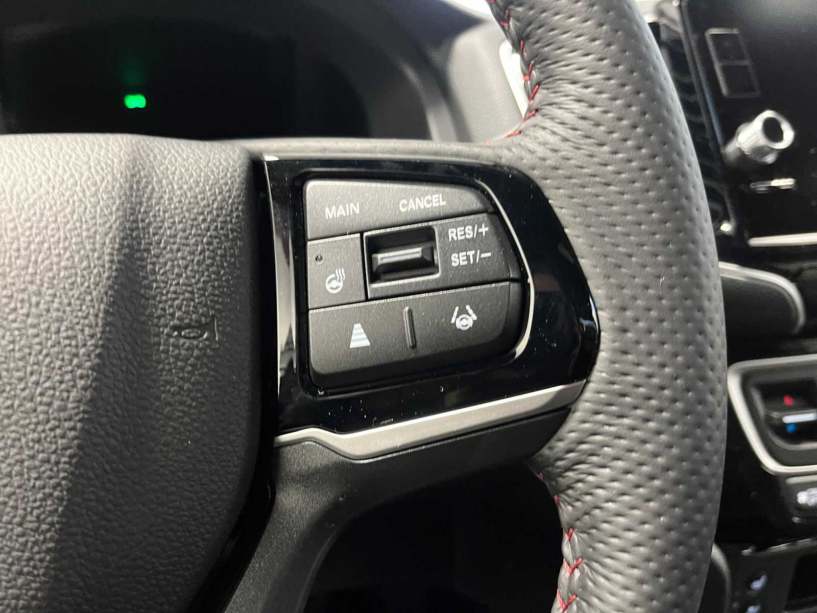 2025 Honda Ridgeline Black Edition photo 20