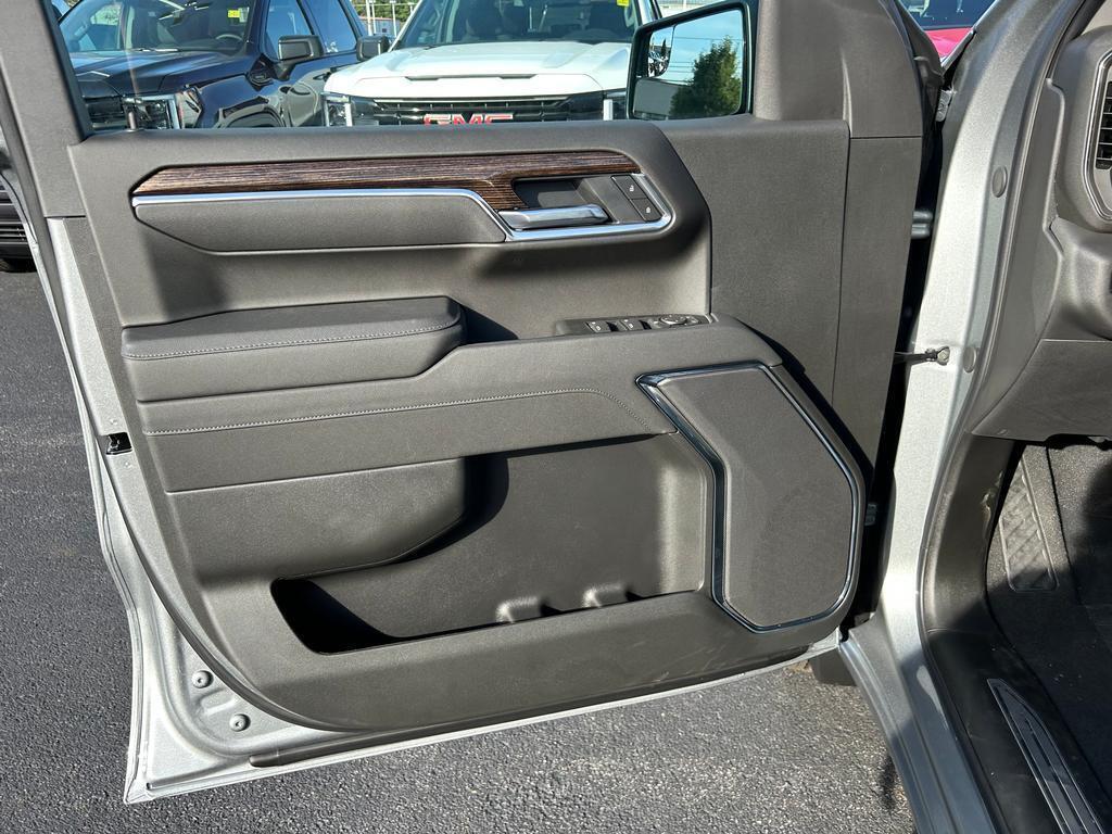 2026 Gmc Sierra 1500 Elevation photo 4