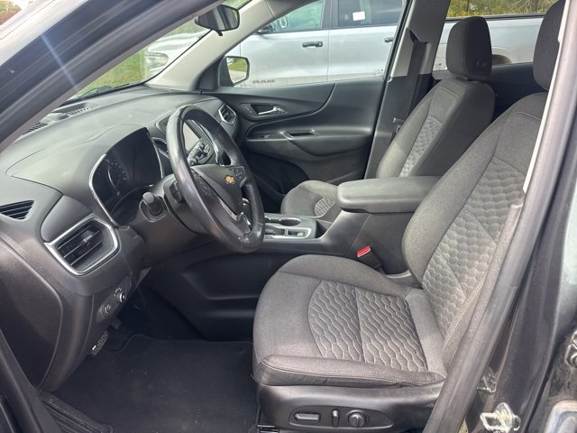 2019 Chevrolet Equinox LT photo 3