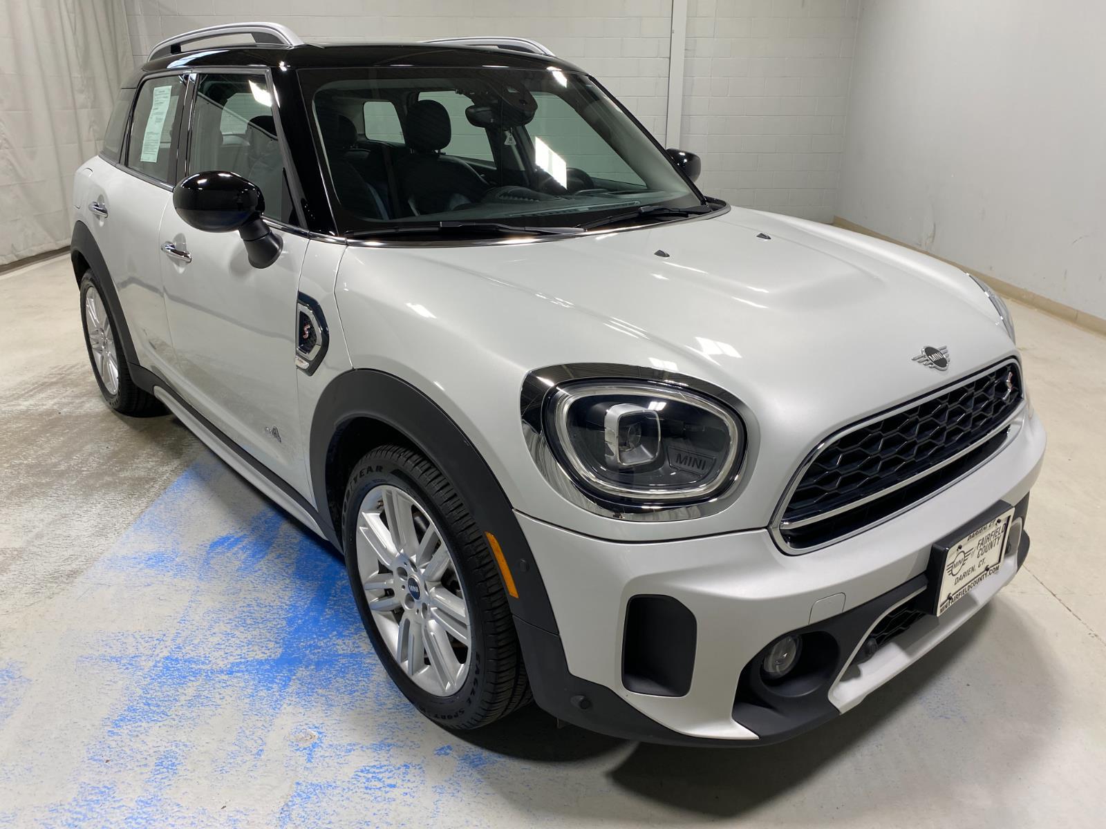 2023 MINI Countryman S's photo